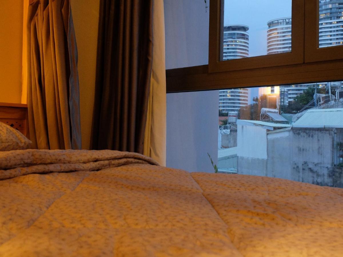 Albergue Half Coffee N Dorm Ciudad Ho Chi Minh  Exterior foto