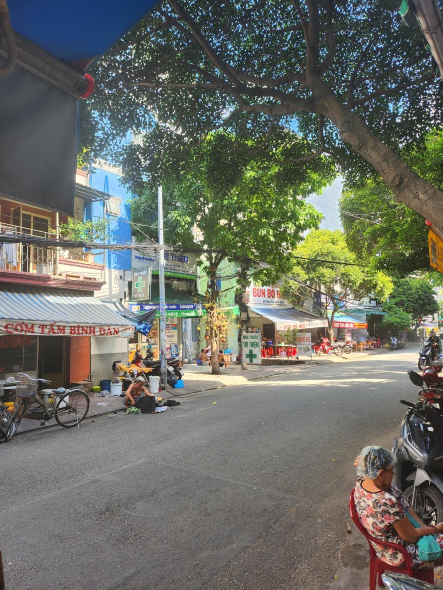 Albergue Half Coffee N Dorm Ciudad Ho Chi Minh  Exterior foto